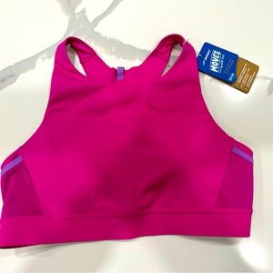 Brooks Moves with Me Bra NWT Size 36C / 36D